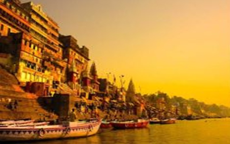 Golden Triangle Tour with Varanasi and Khajuraho