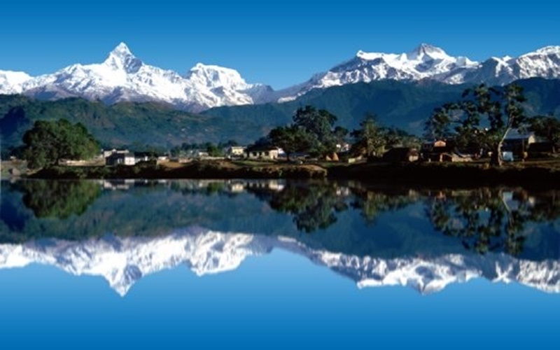 Luxury Golden Triangle Tour of Nepal